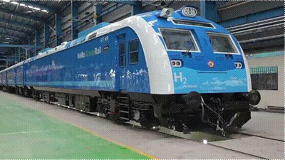भारत में Hydrogen Train की शुरुआत, कैसे काम करती है ये ट्रेन, लोगों के लिए बदलेगा सफर का अनुभव