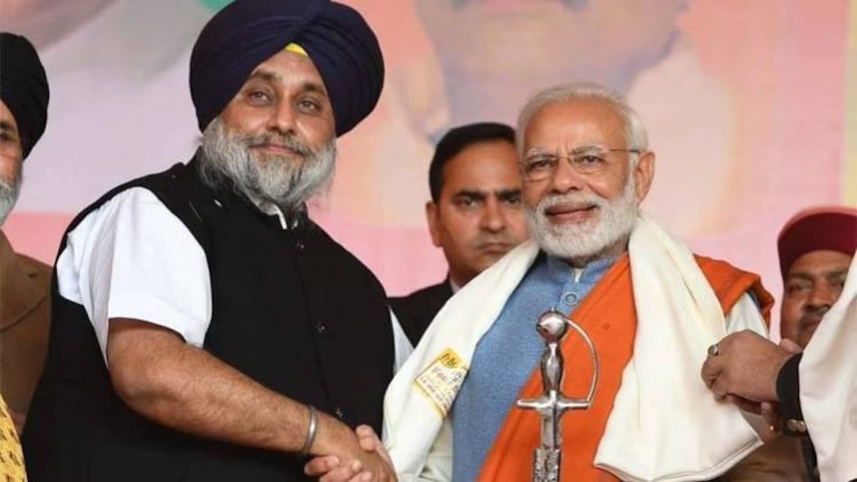 प्रधानमंत्री मोदी से मिले सुखबीर बादल, गठबंधन की चर्चाओं ने पकड़ा ज़ोर