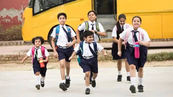 पंजाब बंद के ऐलान के बाद स्कूलों में छुट्टी की घोषणा