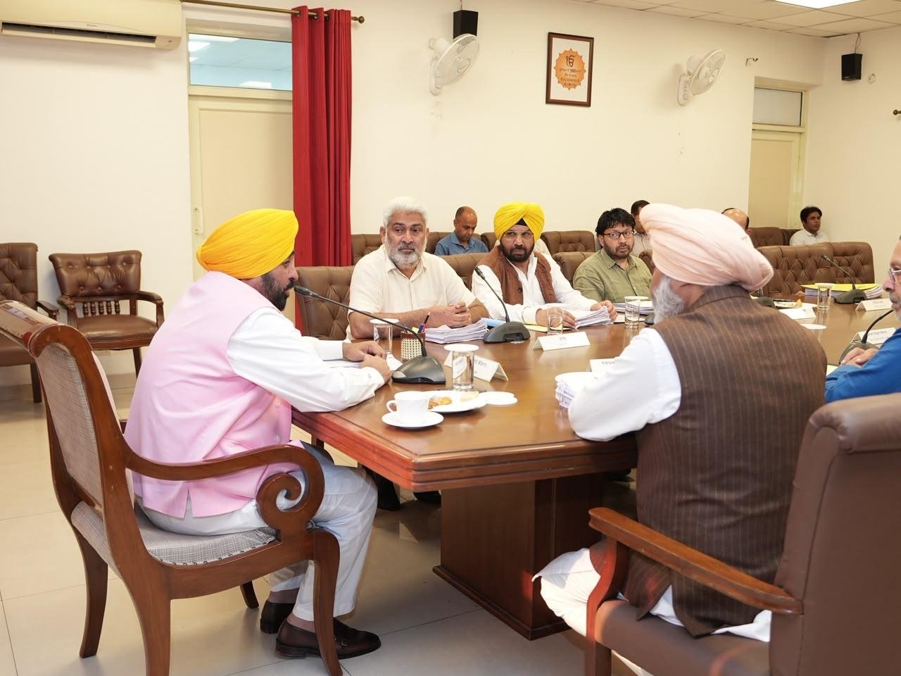 मुख्यमंत्री भगवंत सिंह मान के नेतृत्व में पंजाब मंत्रिमंडल ने योजनाबद्ध और टिकाऊ विकास के लिए ‘रणजीतगढ़ डेवलपमेंट अथॉरिटी बिल, 2026’ को दी हरी झंडी