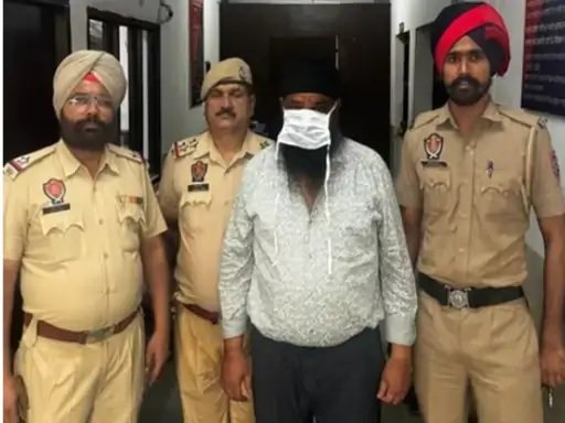 अमेरिका में भगौड़ा था,जालंधर से पुलिस ने गिरफ्तार करके भेजा वापिस अमेरिका