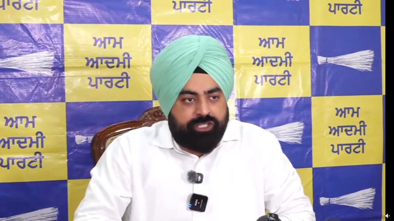 कांग्रेस ने अपने राज में पुलिस थानों में राजनीतिक दादागिरी का कल्चर बनाया, कोई भी कानून से ऊपर नहीं है, सुखजिंदर रंधावा को यह समझना चाहिए: अंगद दीप सिंह सोहल