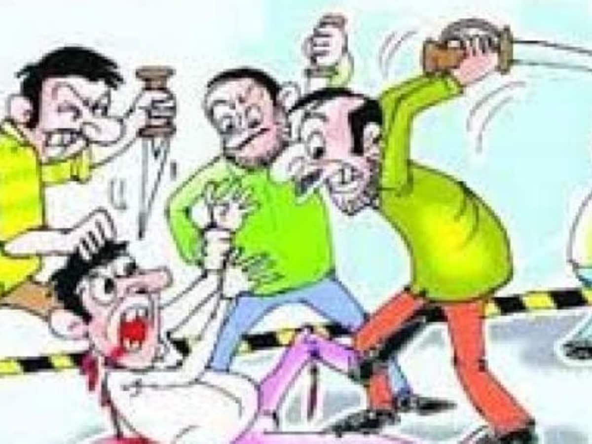 भाजपा नेता ने जिला प्रधान को निकाली गाली,मारने लगा था थप्पड़,पूर्व विधायक ने कर दी पिटाई