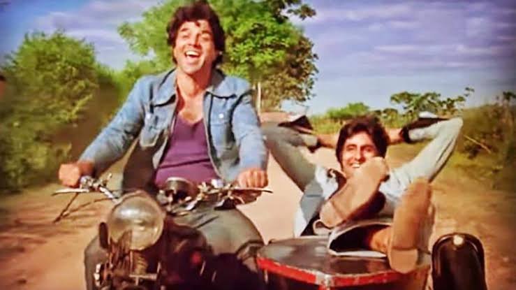 शोले फ़िल्म के स्टार धर्मेंद्र का 89 साल में निधन-300 से ज़्यादा की फिल्में