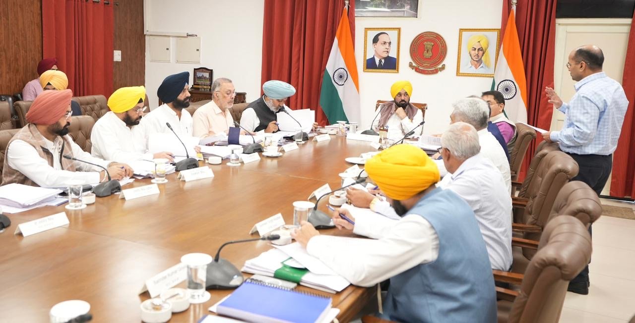 नए बिल्डिंग बाइलॉज कैबिनेट द्वारा मंजूर, नक्शे पास करवाने में अब नहीं होगा भ्रष्टाचार-मुख्यमंत्री