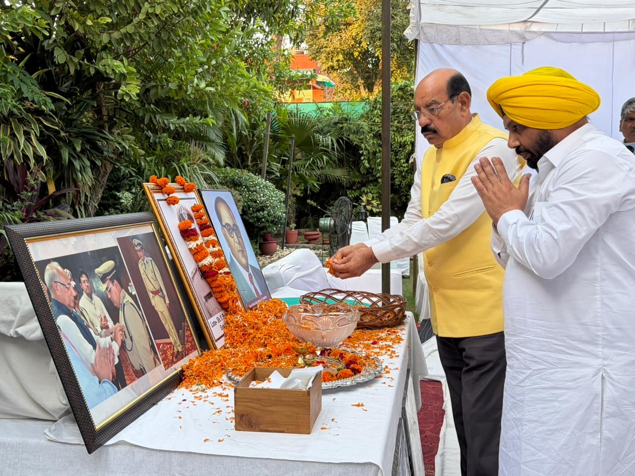 केबिनेट मंत्री मोहिंदर भगत ने वाई पूर्ण कुमार को किए श्रद्धासुमन अर्पित