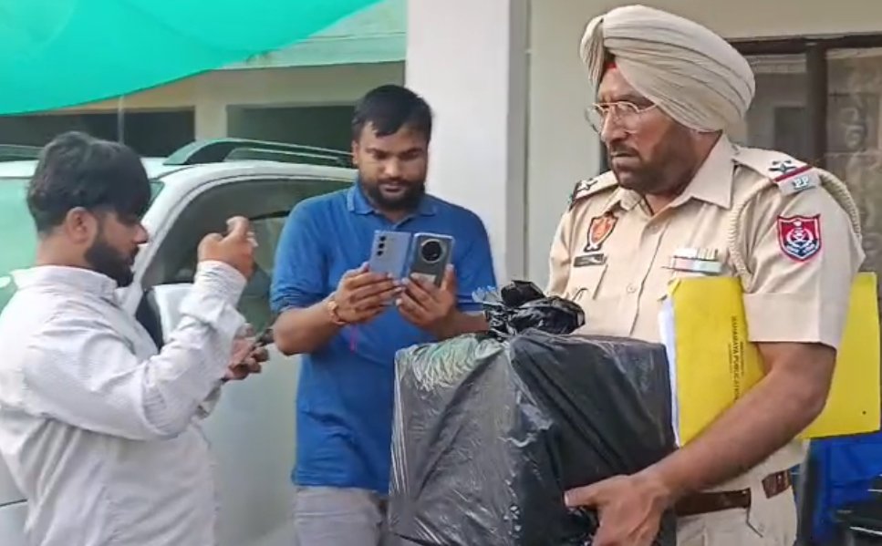 जालंधर में ट्रैवेल एजेंटों के लिए तैयार होती थी नक़ली डिग्री ओर सर्टिफ़िकेट