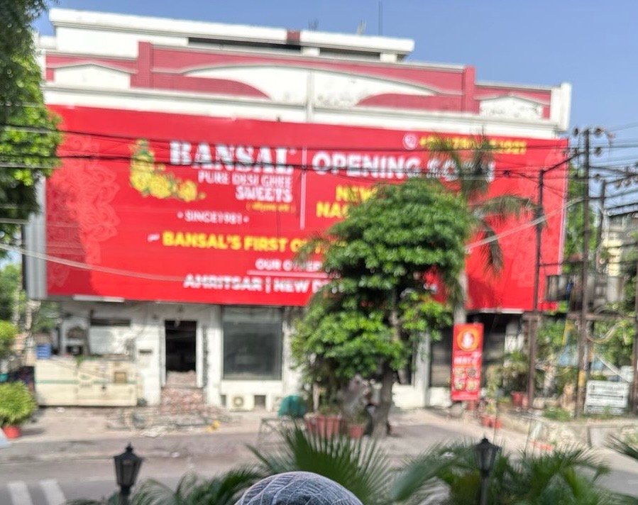 Heat 7 की नाजायज बिल्डिंग तोड़ने के बाद,फिर से नाजायज बिल्डिंग का निर्माण, निगम से लेकर सीएम तक को शिकायत