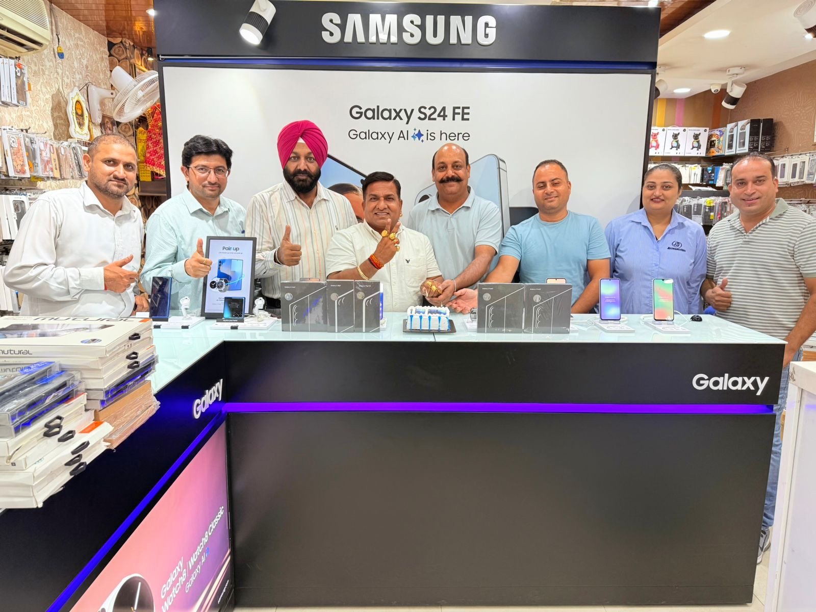 SAMSUNG Galaxy Fold 7 के कई माडल JD कम्यूनिकेशन में लांच