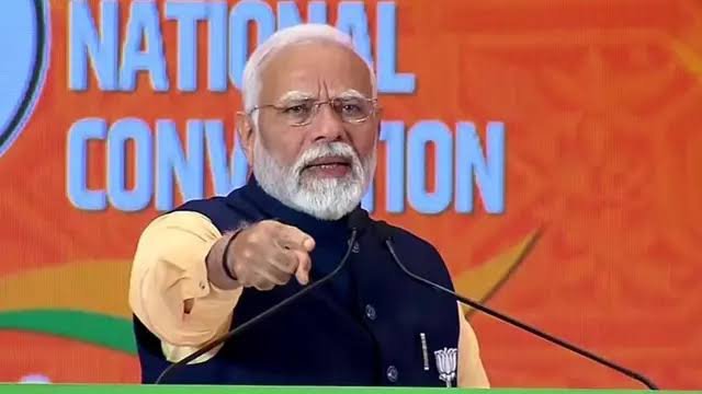 मोदी बोले-ख़ून पानी भारत में नहीं बहेगा एक साथ-पाकिस्तान से बात सिर्फ़ कश्मीर पर होगी, सेना बार्डर पर तैनात