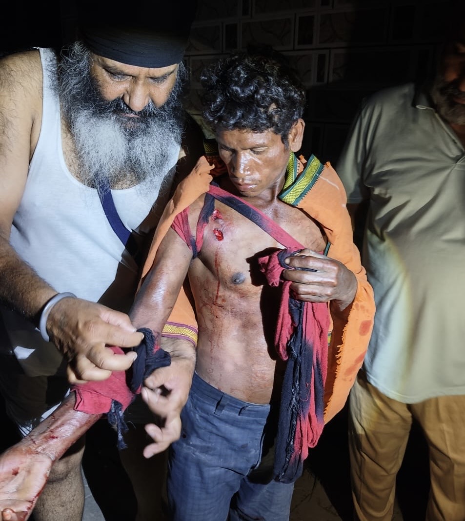 जालंधर में खुले में सो रहे व्यक्ति पर गिरा ड्रोन बम, 8 जगह बम धमाके से दहशत में लोग,पूरे शहर में ब्लैक आउट