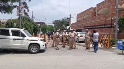 विक्रम मजीठिया के खिलाफ FIR दर्ज-पुलिस बोली थाने में मजीठिया के गैंग ने आरोपी छुड़वाया
