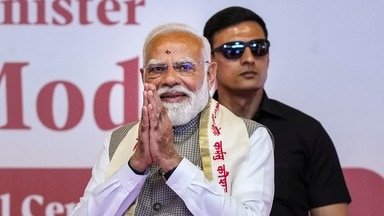 प्रधानमंत्री मोदी की सुरक्षा में चूक मामले में 6 पुलिसकर्मियों पर गिरी गाज