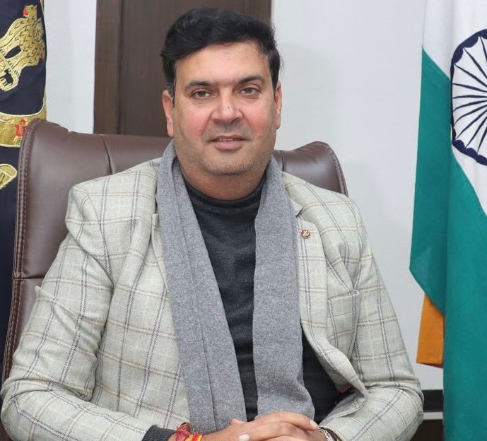 मेयर का एक्शन-जालंधर में कालोनाइजरों पर F.i.R दर्ज करने के आदेश