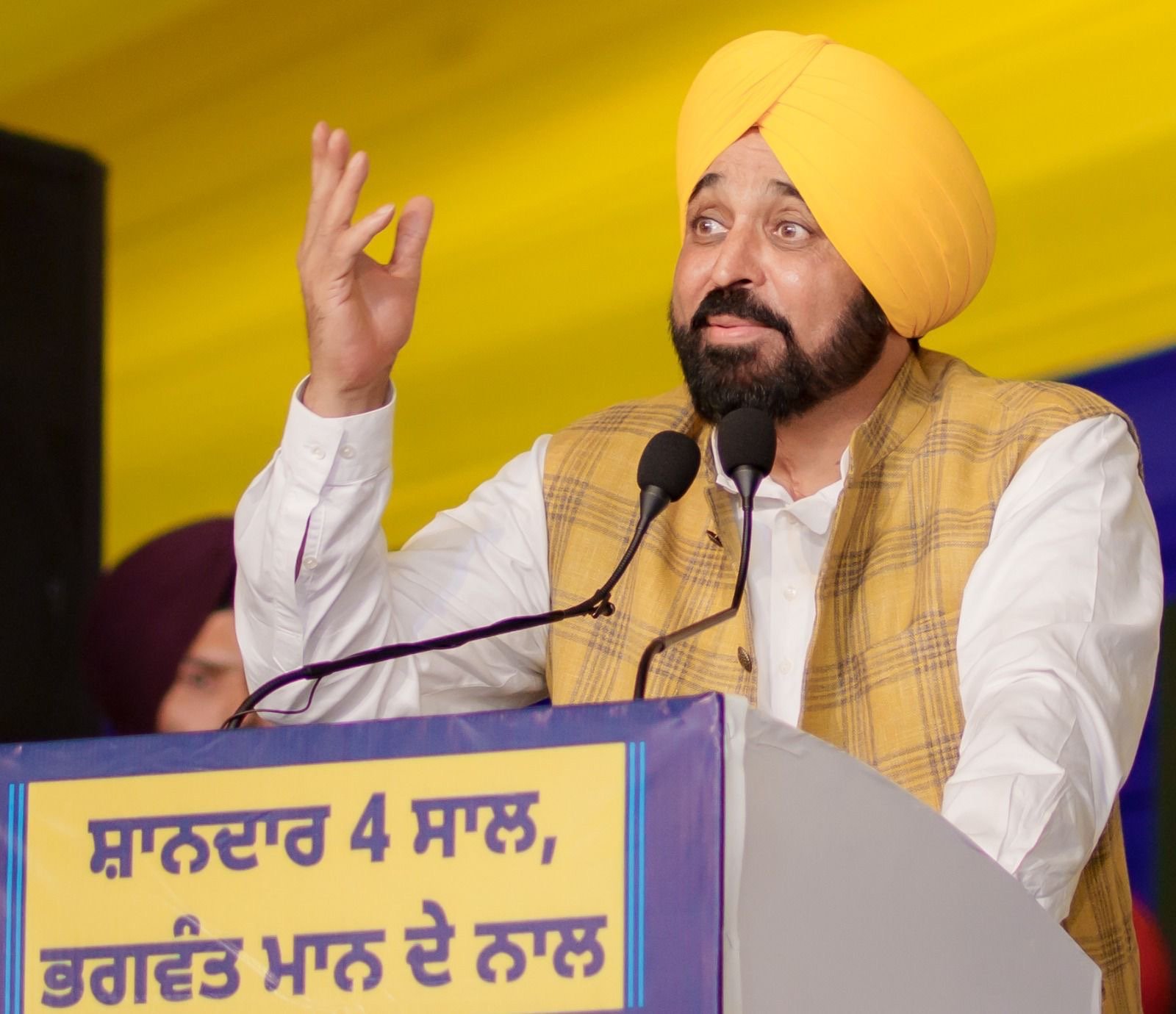 ऑस्ट्रेलिया से डिपोर्ट किए जा रहे पंजाब के 11 लोगों के दिल्ली हवाई अड्डे पर पहुंचने पर पंजाब सरकार के अधिकारी मौके पर मौजूद रहेंगे: भगवंत सिंह मान