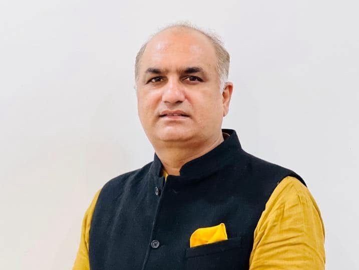 जंग में भागने वाले गद्दार, नैतिकता के आधार पर राज्यसभा सदस्य अपने पद से दें इस्तीफा – दीपक बाली