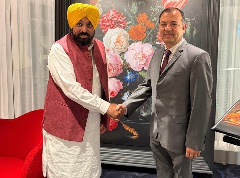 पंजाब के औद्योगिक विकास को गति देने और वैश्विक निवेश को आकर्षित करने के लिए मुख्यमंत्री भगवंत सिंह मान आज से नीदरलैंड के दौरे पर