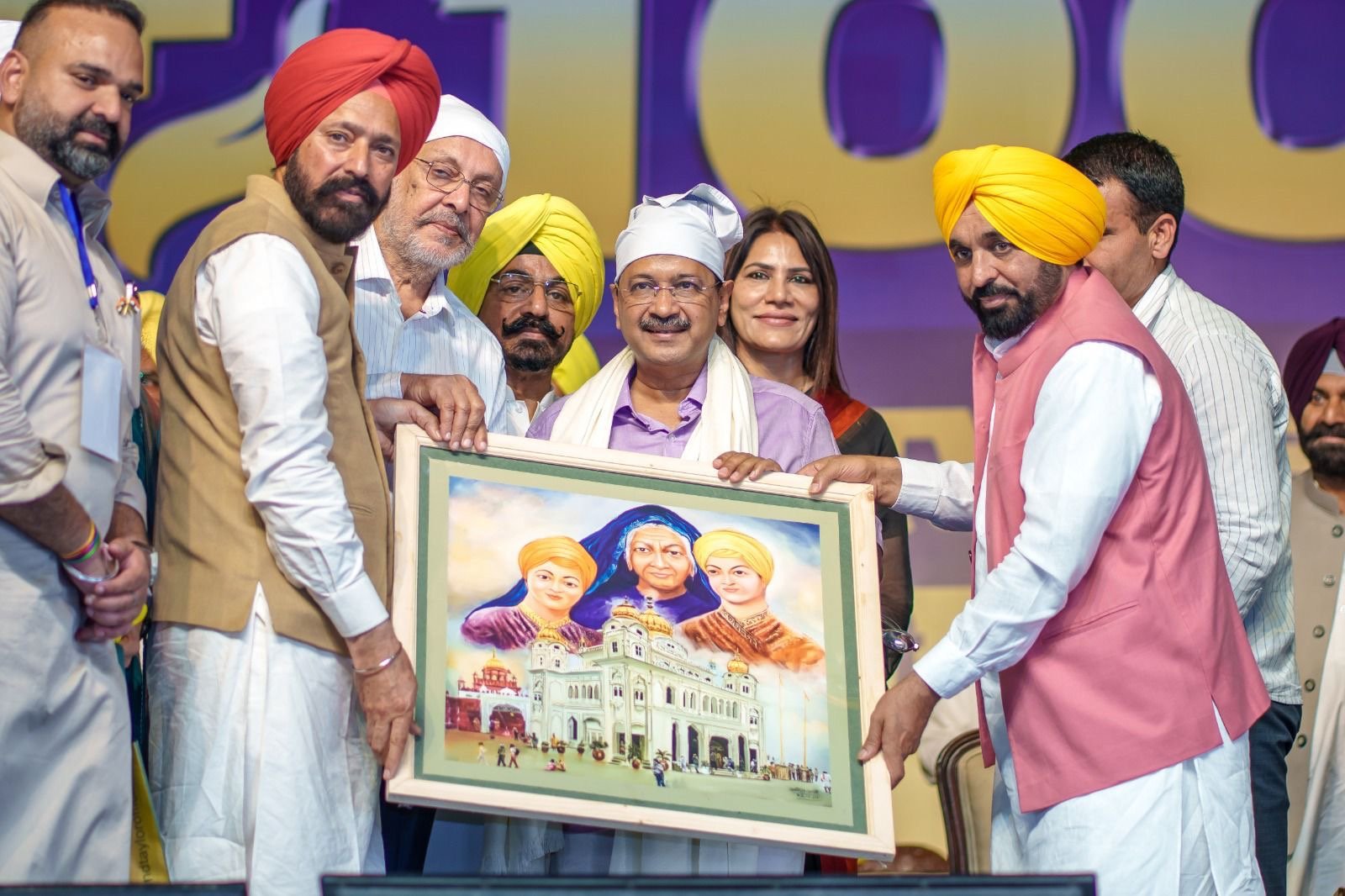 हम 13 अप्रैल को ‘बेअदबी’ कानून में संशोधन करेंगे; श्री गुरु ग्रंथ साहिब की बेअदबी करने वाले किसी भी व्यक्ति को 10 साल से लेकर उम्रकैद तक की सज़ा होगी: भगवंत सिंह मान