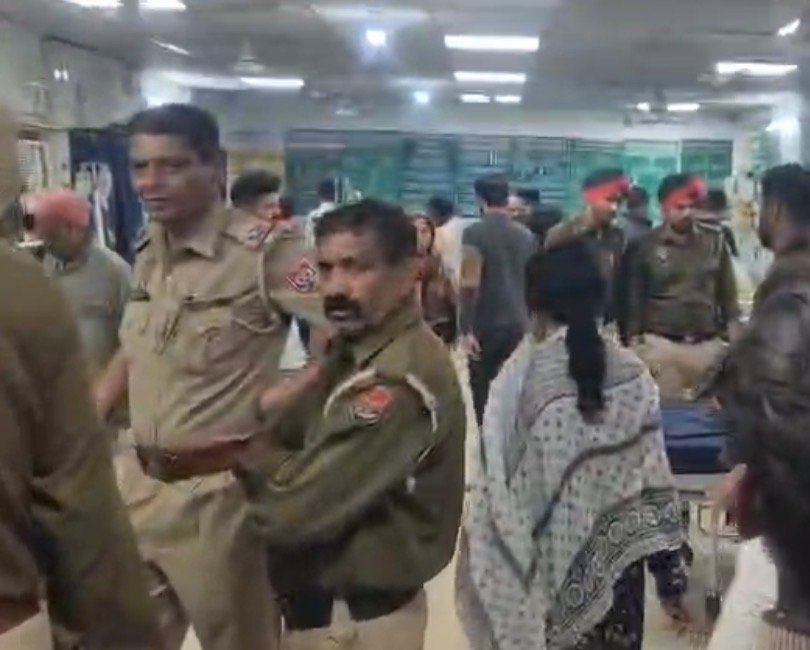 जेल में क़ैदी ने खा लिए लोहे के कील,अस्पताल में करवाया भर्ती