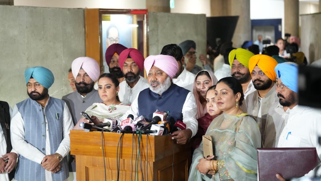 कांग्रेसी विधायक सुखपाल सिंह खैरा को पंजाब की महिलाओं का अपमान करने के लिए तुरंत बर्खास्त किया जाए: हरपाल सिंह चीमा