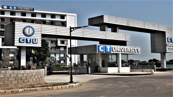 CT यूनिवर्सिटी के वाइस चांसलर को किया टर्मिनेट