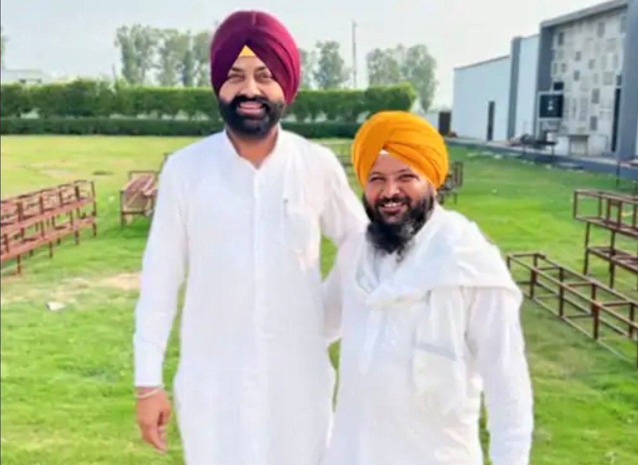 पंजाब-शादी में AAP सरपंच को पैलेस में आकर मारी 4 गोलियाँ