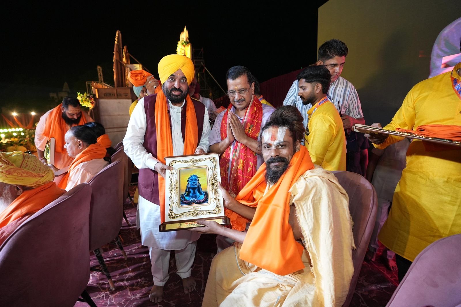 भगवान परशुराम जी की शिक्षाएं हमें अन्याय, असमानता और भेदभाव के खिलाफ लड़ने की प्रेरणा देती हैं: अरविंद केजरीवाल