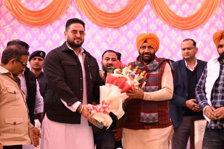 युवा नेता हैरी ने की हरियाणा सीएम नायाब सैनी से मुलाक़ात